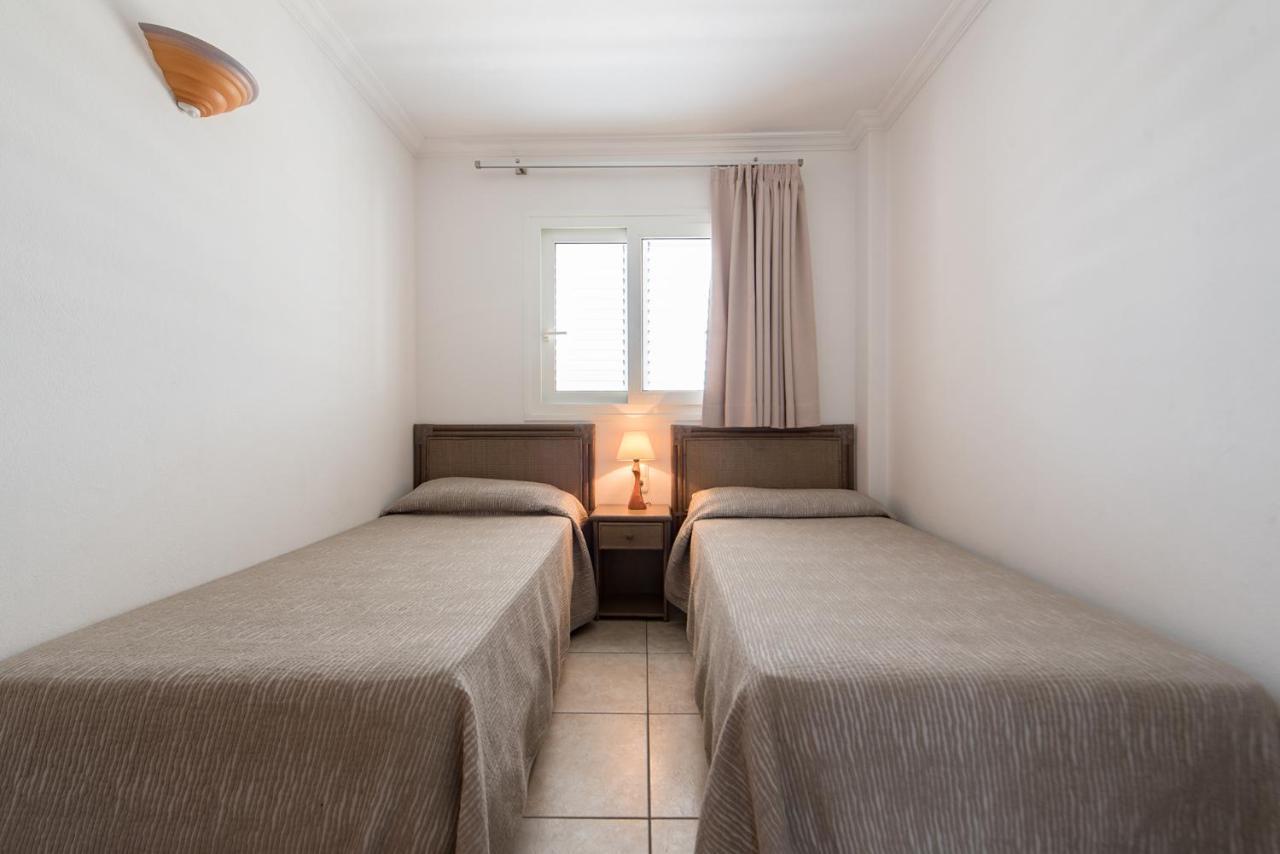 Apartamentos Es Cane Es Canar  Ngoại thất bức ảnh